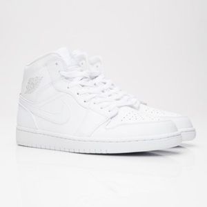 Air Jordan 1’s Mid Bg 👟